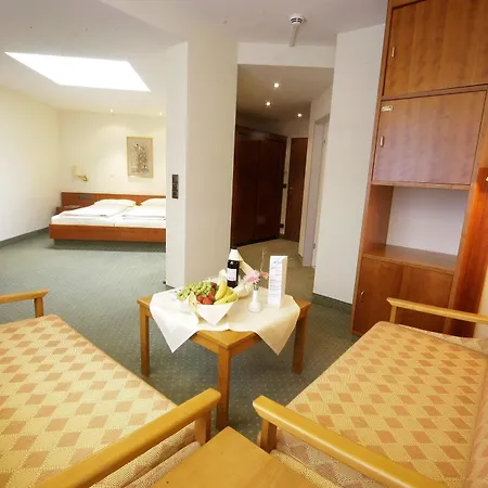 Dorint Seehotel & Bitburg/suedeifel Ośrodek wypoczynkowy 4*